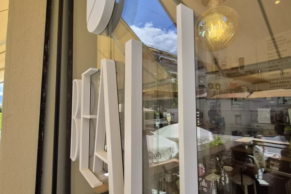 Logo 3d de coffee shop à Florissant Genève , réalisé par Stick-Up