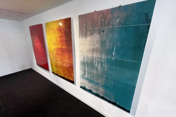 vue de3 tableaux décoratif sur mesure pour entreprise avec feuille d'or